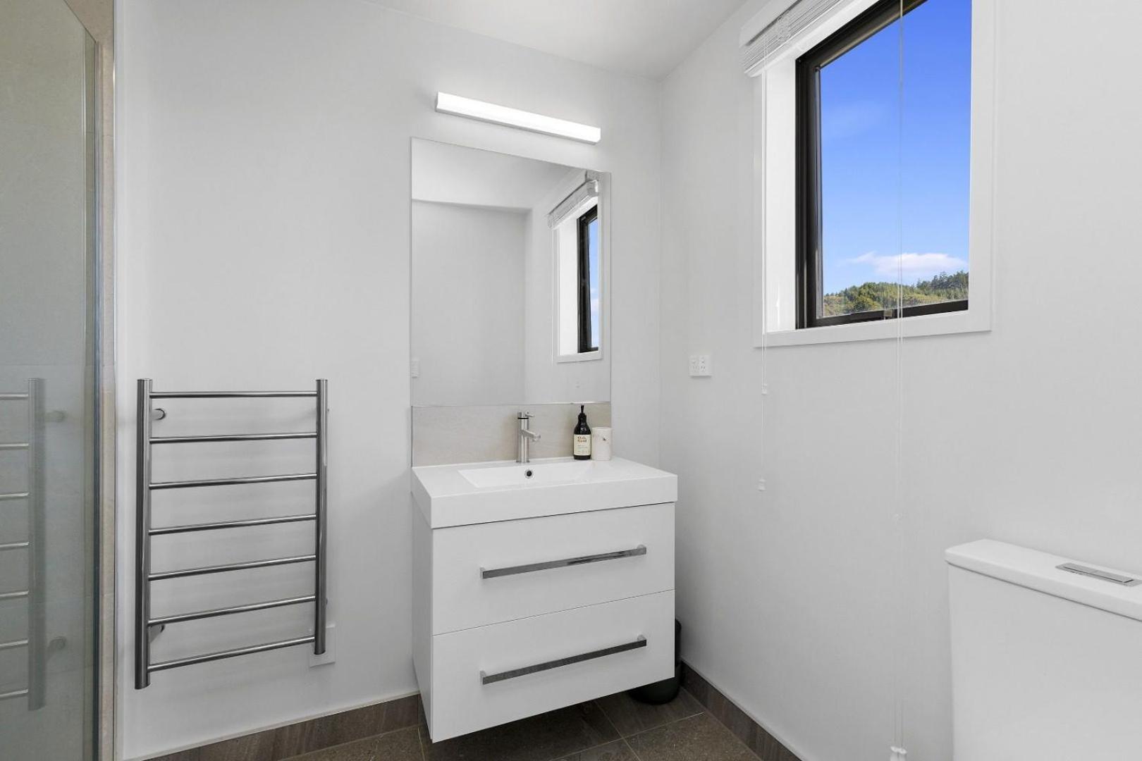 Whitby Townhouse Villa Porirua Esterno foto