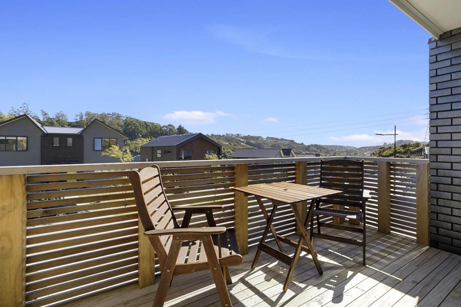 Whitby Townhouse Villa Porirua Esterno foto